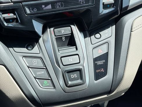 Used 2024 Honda Odyssey EX-L image 23
