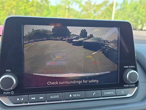 Certified 2023 Nissan Rogue SV image 21