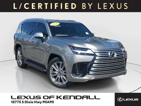 Used 2023 Lexus LX 600 4WD w/ Ultra Luxury Package image 1