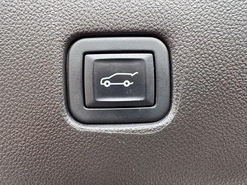 Used 2023 Chevrolet Blazer RS w/ Driver Confidence II Package image 17