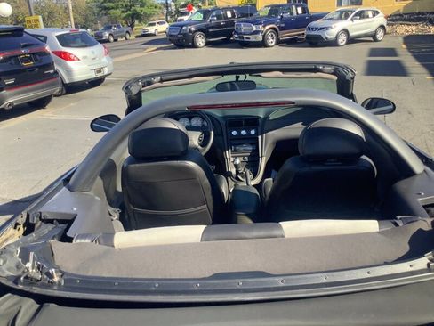 Used 2004 Ford Mustang GT RWD image 6