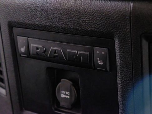 Used 2016 RAM 2500 Longhorn image 31