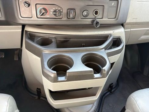 Used 2014 Ford E-250 and Econoline 250 w/ Commercial Cargo Van Package image 18