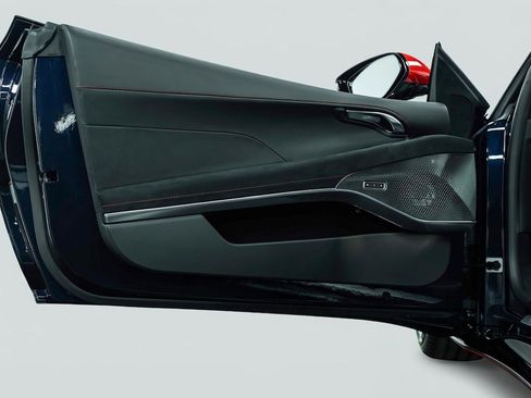 New 2026 Lotus Emira SE image 7