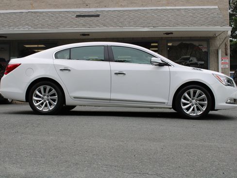 Used 2014 Buick LaCrosse Leather image 23