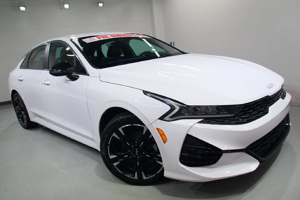 Used 2022 Kia K5 GT-Line AWD/4WD image 10