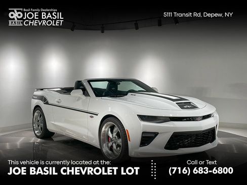 Used 2018 Chevrolet Camaro SS image 1