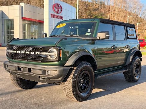 Used 2022 Ford Bronco Wildtrak AWD/4WD image 9