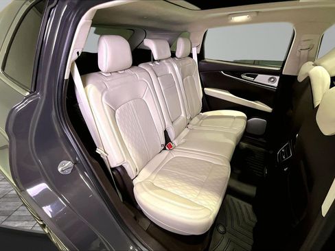 Used 2022 Lincoln Nautilus Black Label w/ Class II Trailer Tow Package image 24