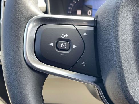 New 2026 Volvo XC40 B5 Plus w/ Protection Package Premier image 11