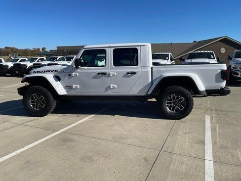 New 2026 Jeep Gladiator Mojave AWD/4WD image 2