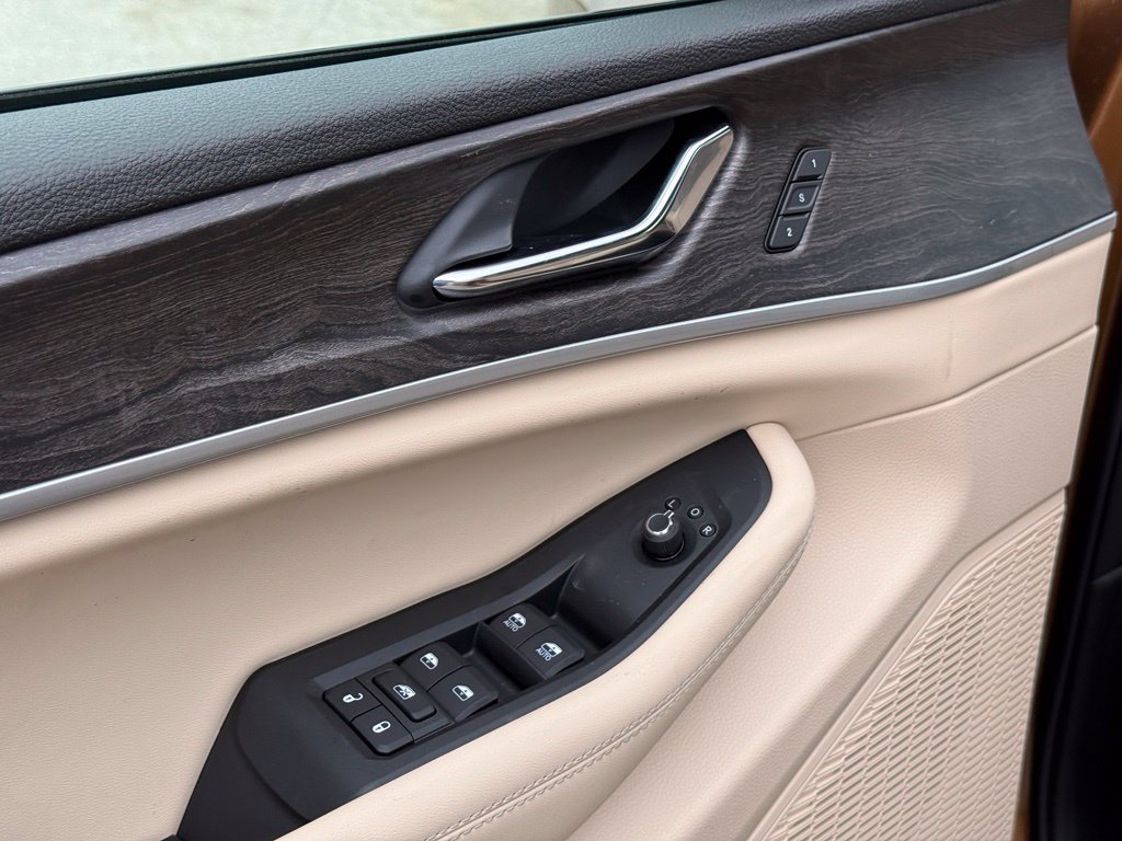 New 2027 Jeep Grand Cherokee Limited AWD/4WD image 10