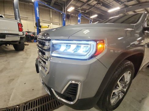 Certified 2023 GMC Acadia SLT AWD/4WD image 30