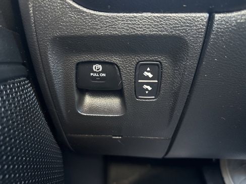 Used 2023 RAM 1500 Big Horn image 26