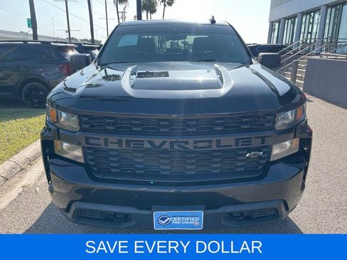 Used 2022 Chevrolet Silverado 1500 Custom w/ LPO, Blackout Package RWD image 2