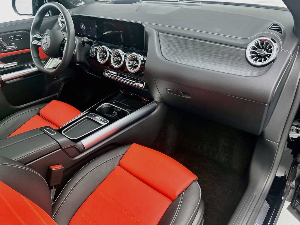 Certified 2026 Mercedes-Benz GLA 250 image 16