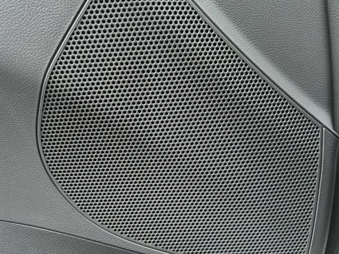 Used 2012 Hyundai Accent GLS image 33