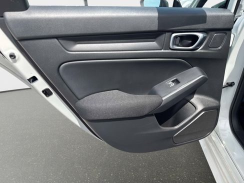 Used 2024 Honda Civic Sport image 10