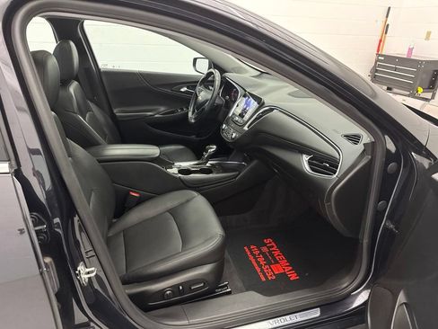 Used 2022 Chevrolet Malibu Premier FWD image 43