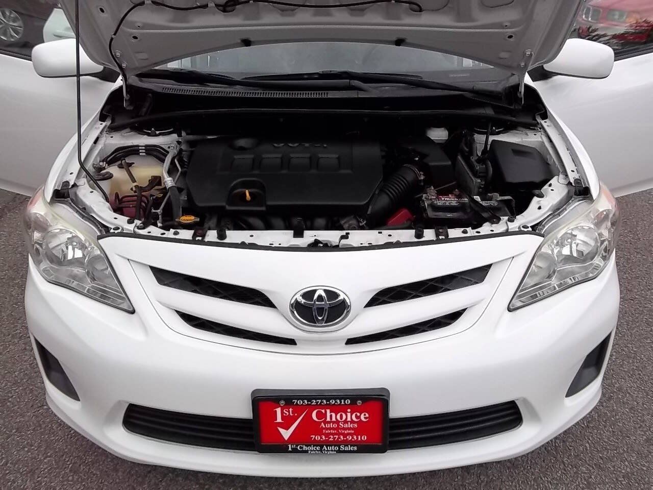 Used 2013 Toyota Corolla L FWD image 24
