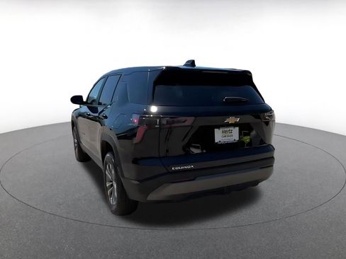 Used 2025 Chevrolet Equinox LT FWD image 11