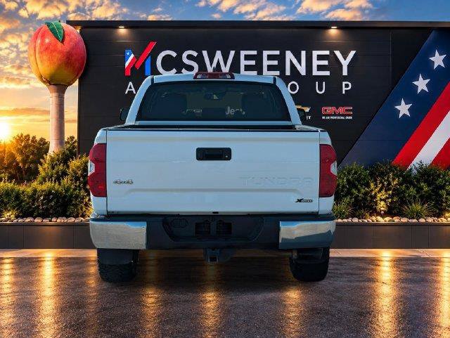 Used 2021 Toyota Tundra SR5 w/ SR5 Leather Package AWD/4WD image 4