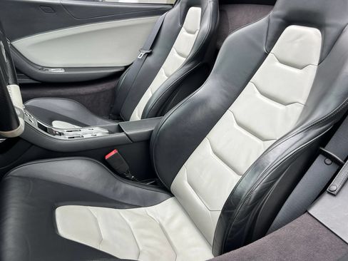 Used 2014 McLaren MP4-12C Spider RWD image 5