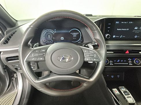 Used 2021 Hyundai Sonata SEL Plus w/ Preferred Accessory Package FWD image 17