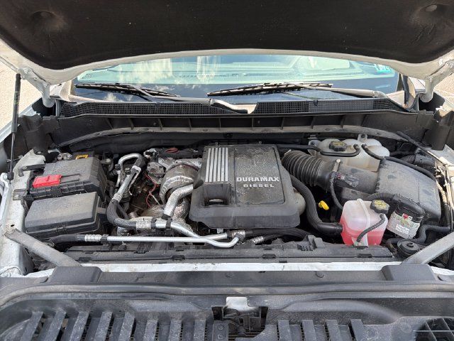 Used 2025 Chevrolet Silverado 1500 RST w/ Z71 Off-Road Package AWD/4WD image 25