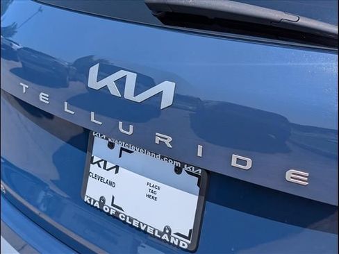 Used 2024 Kia Telluride S w/ S Sunroof Package FWD image 18