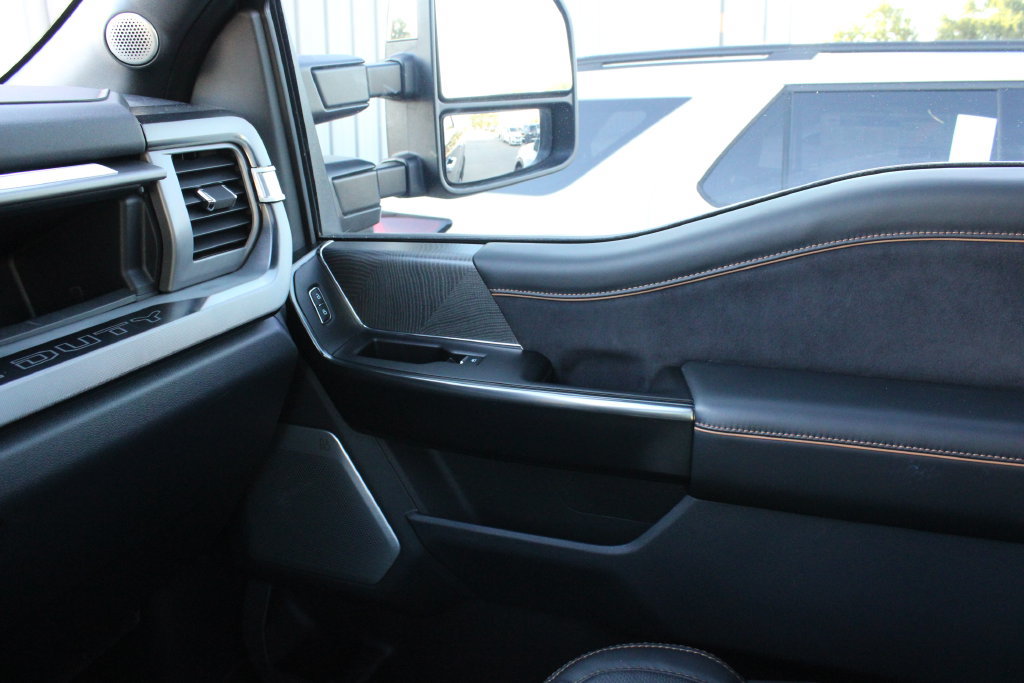 Used 2024 Ford F350 Platinum AWD/4WD image 22