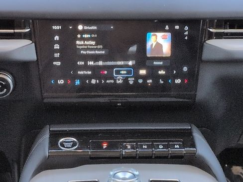 Certified 2025 Lincoln Navigator L Reserve AWD/4WD image 19