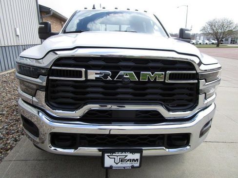 Used 2026 RAM 3500 Tradesman AWD/4WD image 2