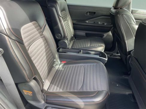 New 2026 Nissan Pathfinder Rock Creek image 16