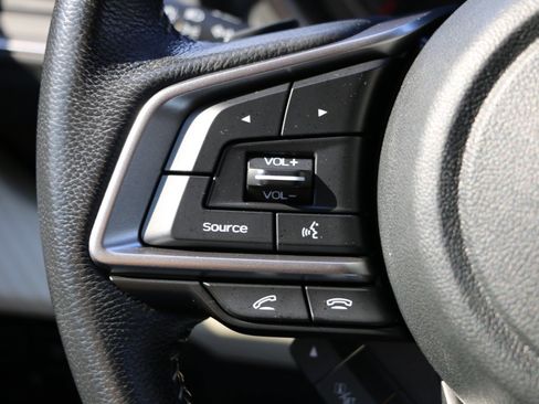 Used 2022 Subaru Ascent Premium image 16