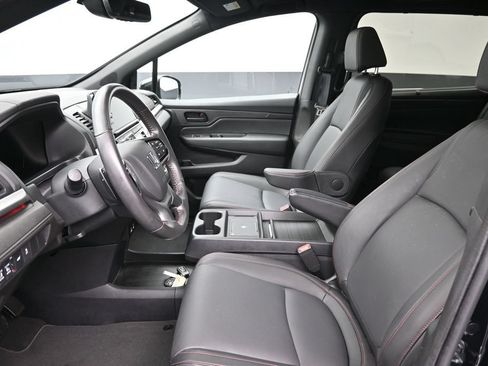 Used 2025 Honda Odyssey Sport-L image 26