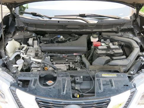 Used 2018 Nissan Rogue SL FWD image 31