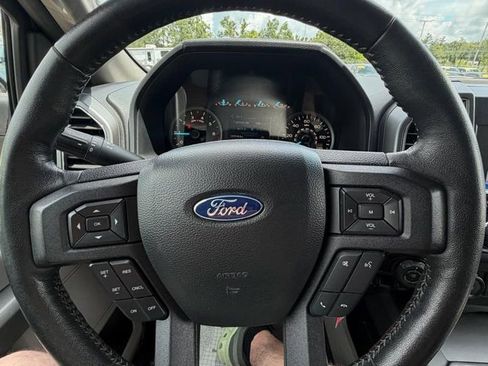 Used 2019 Ford F150 XLT w/ Equipment Group 302A Luxury AWD/4WD image 11