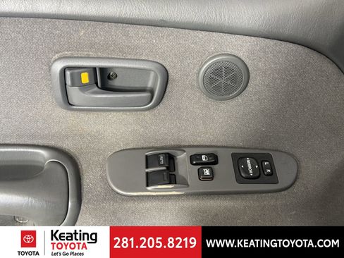 Used 2004 Toyota Tundra SR5 image 11