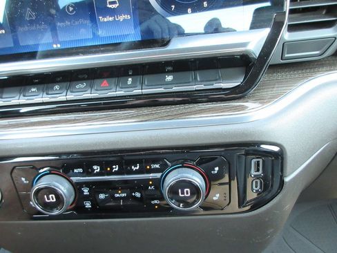 Certified 2023 Chevrolet Silverado 1500 LT AWD/4WD image 33