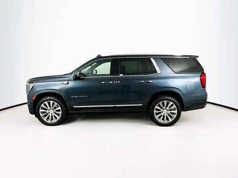 Used 2021 GMC Yukon Denali w/ Denali Premium Package image 4