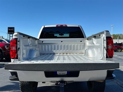 Used 2017 Chevrolet Silverado 1500 Custom w/ Custom Convenience Package image 16