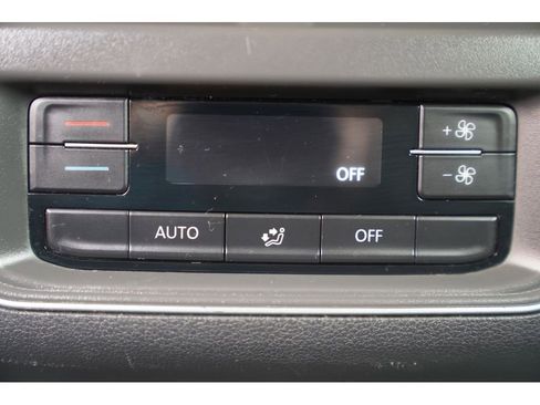 Used 2019 Volkswagen Atlas SE image 14