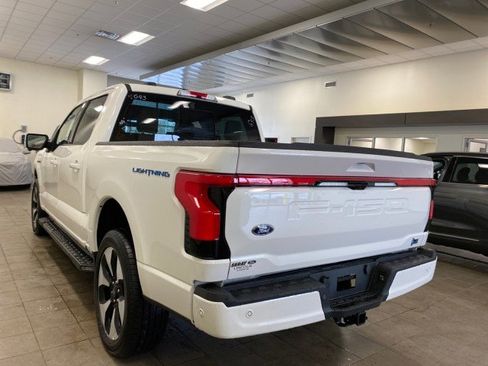 New 2023 Ford F150 Lightning Platinum image 9