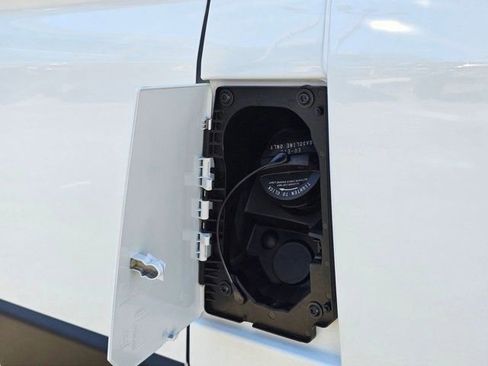 New 2026 RAM ProMaster 2500 FWD image 9