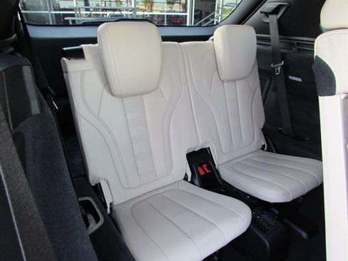 Used 2020 BMW X5 xDrive40i w/ Premium Package image 37