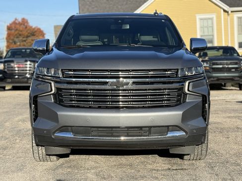 Used 2021 Chevrolet Suburban Premier image 9