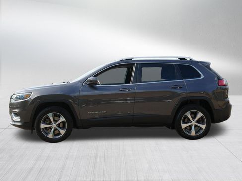 Used 2019 Jeep Cherokee Limited AWD/4WD image 4