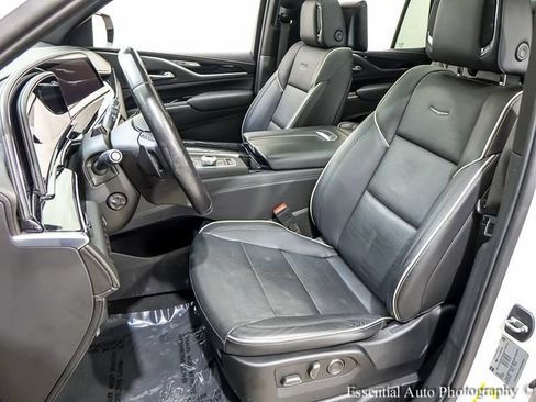 Used 2021 Cadillac Escalade Sport w/ Driver Assist Tech Package AWD/4WD image 10