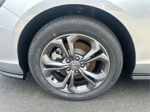 New 2026 Honda Accord EX-L image 11